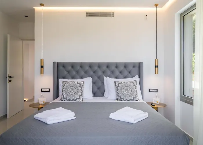 Stella וילה ניקיאנה