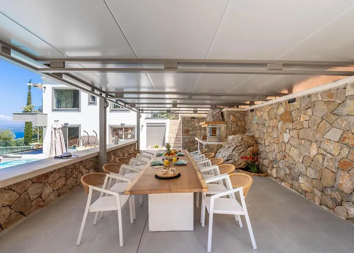 Stella וילה ניקיאנה